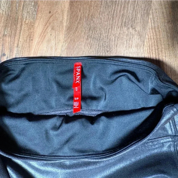 #0277 Spanx Faux Leather Moto Leggings, Very Black, Size S - Picture 7 of 9